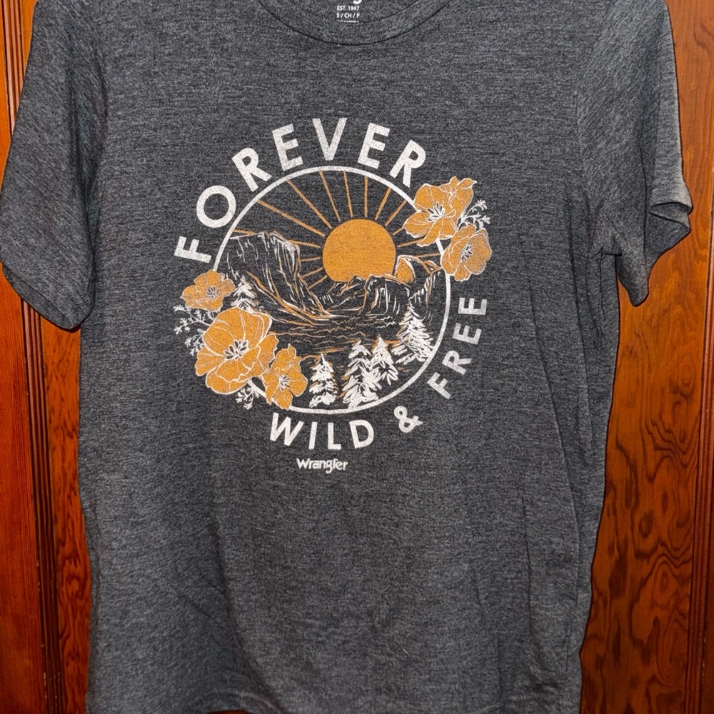 Wrangler Gray Tee with Orange Graphic